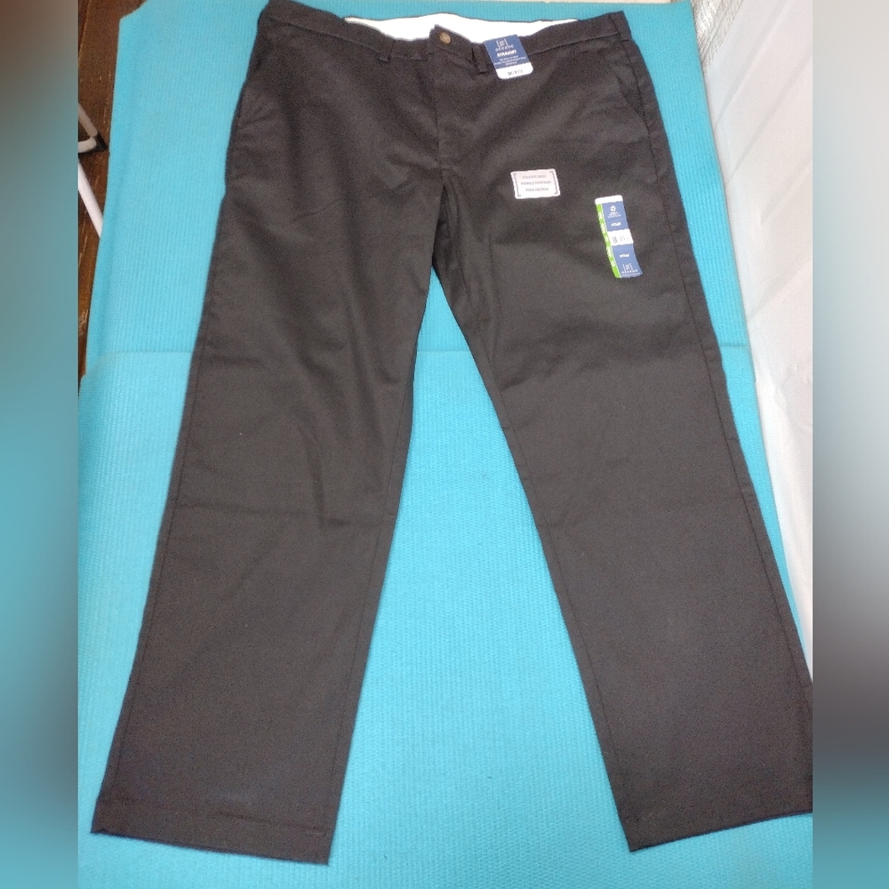 NWT George Men's Straight Premium Khaki Pants Flat Front Black 42 x30